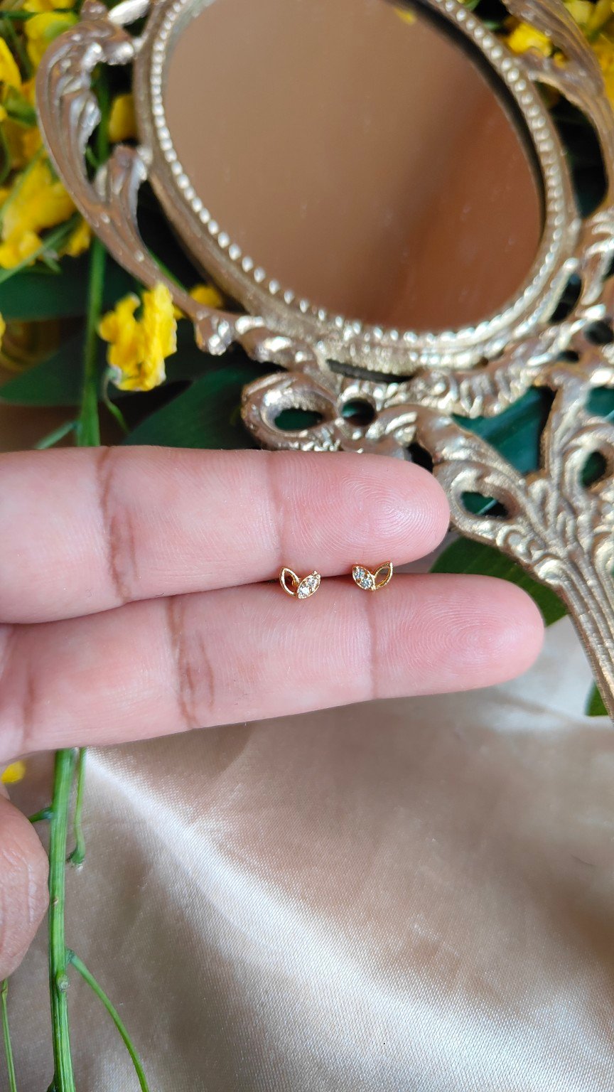 Leaf Glow Earstud