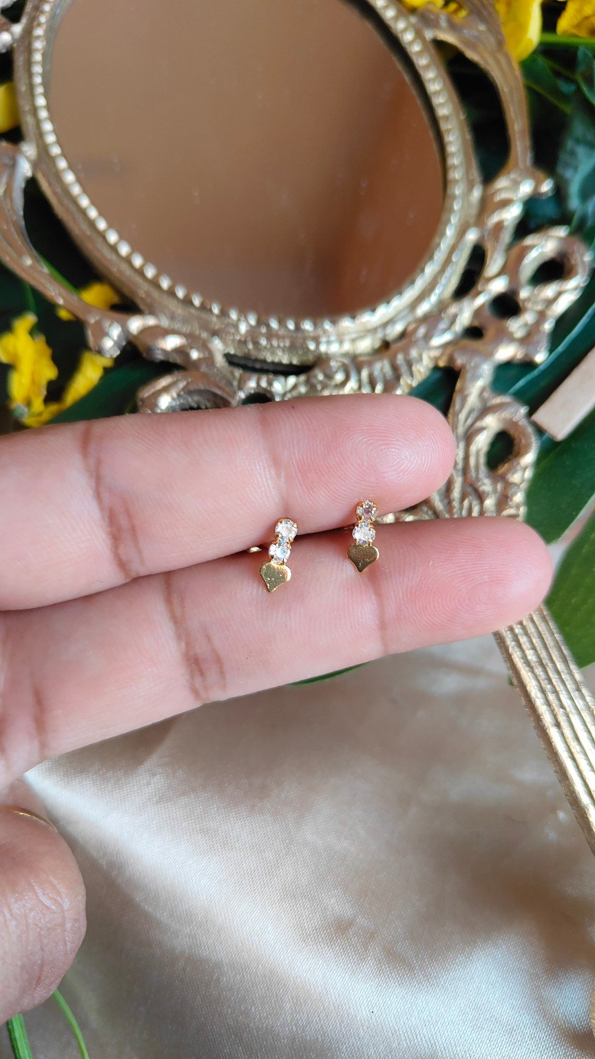 Love Drop Earstud